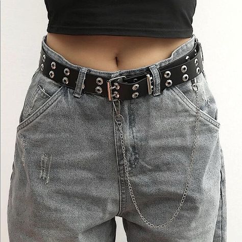 Black Grommet Belt, Metallic Belt Outfit, Wallet Chain Outfit, Studded Belt Outfit, Aesthetic Belts, Belt With Holes, Belt Aesthetic, Grunge Belt, Belts Aesthetic