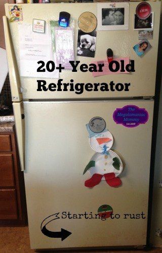 Easy refrigerator make-over Refrigerator Makeover, Paint Refrigerator, Fridge Makeover, Painted Fridge, Refrigerator Decor, White Refrigerator, Old Refrigerator, Refrigerator Decoration, Refrigerator Sticker