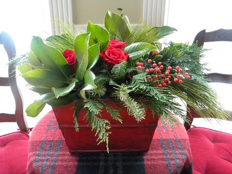 Three Pixie Lane: Gifts Wooden Flower Boxes, Sympathy Gift Baskets, Navidad Natural, Holiday Bouquet, Christmas Cabin, Thanksgiving Flowers, Christmas Flower Arrangements, Christmas Plants, Christmas Floral Arrangements