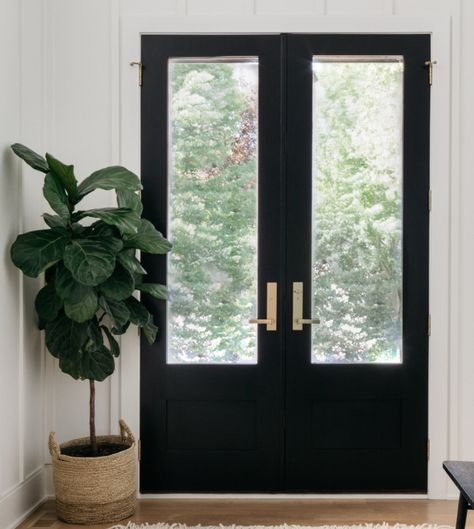 Black Front Door Gold Hardware, Gold Ensuite, French Door Entryway, Modern Front Porch Decor, Black French Doors, Modern Front Porches, Front Door Styles, Double Doors Exterior, Balcony Doors