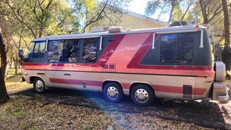 Vintage Motorhome For Sale, Gmc Motorhome For Sale, Rv Vintage, Motor Homes For Sale, Vintage Motorhome, Auburn California, Cool Rvs, Gmc Motorhome, Bus Living