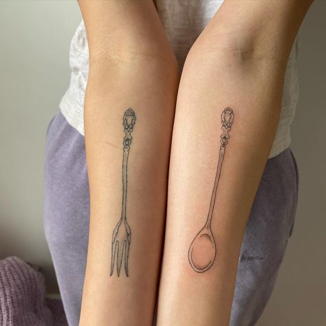 bianca curtin (@bkcurtin) • Instagram photos and videos Fork Tattoo, Spoon Tattoo, Tiny Tats, Pen Art, Artist On Instagram, Leg Tattoos, Tattoo Artist, Infinity Tattoo, Geometric Tattoo