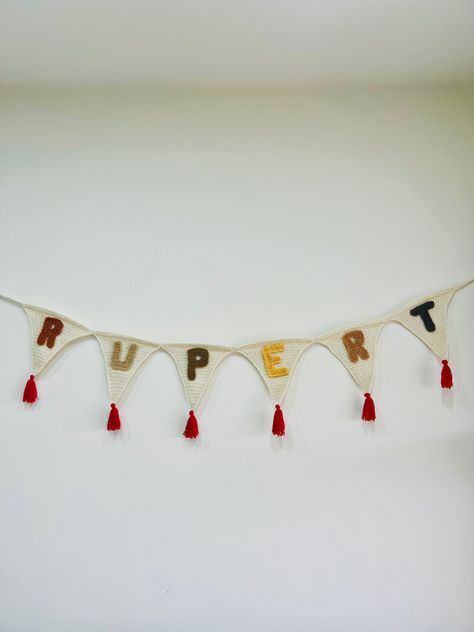 Crochet Pennant Banner, Crochet Birthday Banner, Knitted Banner, Crochet Banner, Punch Needling, Bunting Diy, Crochet Bunting, Name Bunting, Crochet Garland