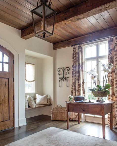 French Country Decorating Living Room, French Country Rug, French Country Living, Interior Design Minimalist, French Country Bedrooms, French Country Kitchens, French Country Living Room, French Home Decor, Country Living Room