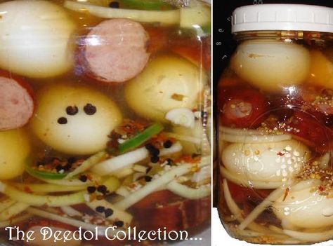 Pickled Eggs and Smoked Sausage.... https://grannysfavorites.wordpress.com/2015/03/13/pickled-eggs-and-smoked-sausage-3/ Pickled Kielbasa, Bar Pickled Eggs Recipe, Pickled Eggs And Sausage Recipe, Spicy Pickled Eggs, Eggs Pickled, Pickled Meat, Pickled Sausage, Picked Eggs, Pickled Things