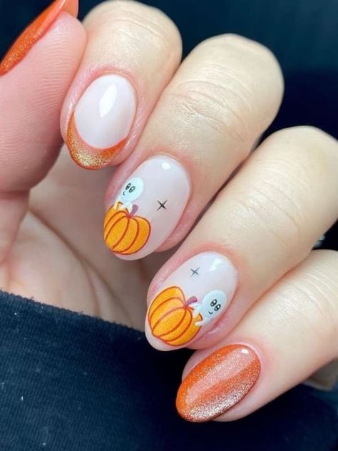 pumpkin nails: ghost friends Glazed Donut Nails With Nail Art, Simple Fall Nails Pumpkin, Ghost Mushroom Nails, Ghost Pumpkin Nails, Pumpkin Ghost Nails, Ghost And Pumpkin Nails, Pumpkin And Ghost Nails, Pumpkin Nails Short, Pink Pumpkin Nails