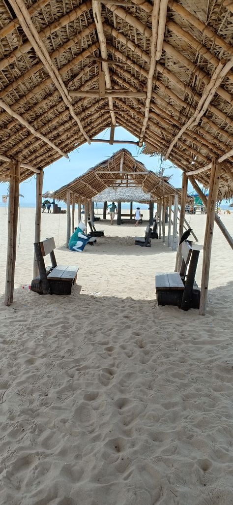 #ParadiseBeach in Chunnambar, 7 km from the city center of #Puducherry is popular for its calm & #clean #environment Pondicherry Photography, Luxury Beach Resorts, Bay Of Bengal, Paradise Beach, Pondicherry, Colonial Architecture, Clean Environment, Beach Paradise, City Center