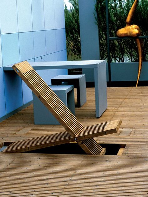 Terrasse Design, Garden Seat, Folding Furniture, Ligne Roset, Deck Chairs, Design Case, Patio Design, 인테리어 디자인, Cool Furniture