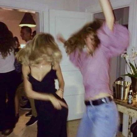 Party Dance Aesthetic, Best Friend Pictures Black, Dance Aesthetic, Party Aesthetic, Party Dance, Ideas Party, Best Friend Pictures, Friend Pictures, Dancing