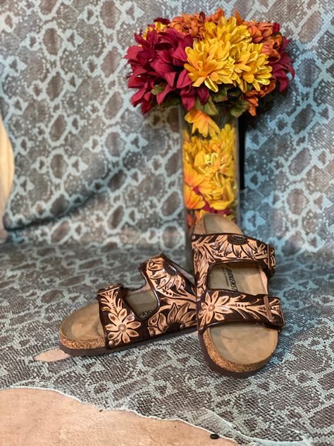 One of a kind handmade handtooled custom Sheridan Floral Birkenstock sandals. Hermann Oak Leather Design choice and colors can be changed Birkenstock Sandals, Leather Design, Floral Designs, Hand Tools, Birkenstock, Womens Sandals, Sandals, Etsy Uk, Floral