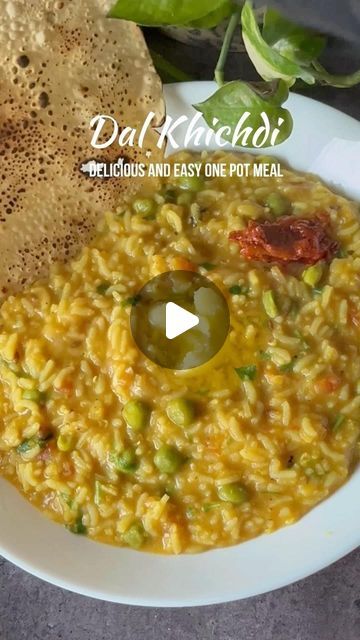 Preetha Athrey on Instagram: "Dal Khichdi 🔥 Comfort in a bowl is what Dal Khichdi made of rice, moong dal and spices is! Simple, healthy and hearty this dish is a universal favourite. The recipe I am sharing today is just perfect if you are looking for something warm and comforting. This variation has been tempered with ghee and fresh green garlic which enhances the flavour So do give this a try and home and follow my channel for more such easy-to-make delicious recipes and like, share and comment 😍 Ingredients: * 1/4 cup moong dal (using the split dal without skin) * 1/4 cup Masoor dal * 1/2 cup rice – you can add any rice of your choice * 1 tbsp ghee (for cooking) * 1 tsp cumin / jeera seeds * 1 onion finely chopped * 1 tomato finely chopped  * 1/2 cup green peas * 1-inch piece g Dal Khichdi Recipes, Jeera Rice Recipe, Dal Khichdi, Green Garlic, Jeera Rice, Moong Dal, Easy One Pot Meals, Green Peas, Rice Bowl