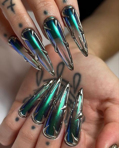 Futuristic Armor, Dark Green Nails, Hippie Nails, Punk Nails, Fantasy Nails, Edgy Nails, Goth Nails, Crazy Nails, Crystal Nails