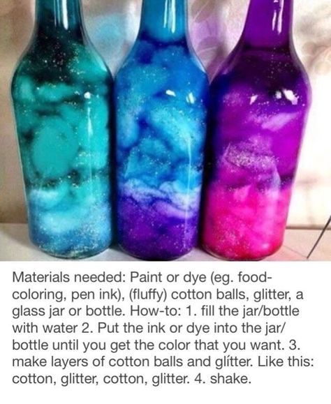 Diy Galaxie, Galaxy In A Bottle, Diy Galaxy Jar, Galaxy Crafts, Room Grunge, Galaxy Jar, Diy Galaxy, Diy Crafts For Girls, Sensory Bottles