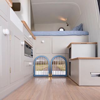 The doggy cages in the MWB #volkswagen #campervan  conversion we built.  Currently gearing up for the UK dog show season. Van Conversion For Dogs, Campervan Dog Ideas, Dog Campervan, Van Conversion Dog, Van Renovation, Volkswagen Campervan, Sprinter Camper Conversion, Caravan Conversion, Camper Dog