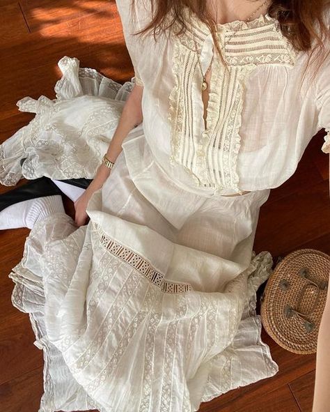 Doen Henri Top, Sasha Teperson, White Outfit Aesthetic, January 10, Lovely Clothes, Nightgowns, New Wardrobe, Pretty Dresses, Pretty Outfits