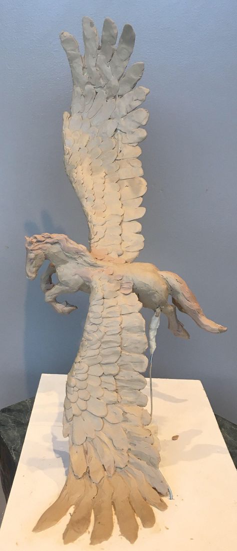 Pegasus Sculpture, Flying Pegasus, Luxury Room Decor, Marble Tracks, Totem Animals, Magical Horses, Luxury Room, Winged Horse, Horse Sculpture