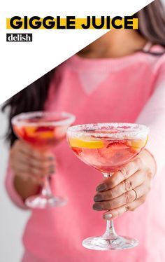 Moscato fans you'll  Moscato fans you'll love this punch. #gigglejuice #wine #moscato #punch #partydrinks #delish Giggle Juice Recipe, Wine Moscato, Moscato Punch, Giggle Juice, Bridal Shower Punch, Shower Punch, Lemon Drink, Juice Recipe, Moscato