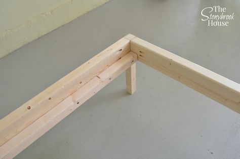 Diy Full Size Bed Frame, Queen Bed Frame Diy, Basic Bed Frame, Making A Bed Frame, Diy Bed Frame Easy, Wood Bed Frame Diy, Bed Frame Legs, Easy Bed, Diy Bed Headboard