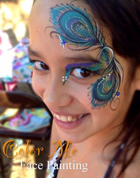 Peacock Eye Design Peacock Face Painting, Peacock Makeup, Carnaval Make-up, Face Painting Images, Cool Face Paint, Adult Face Painting, Girl Face Painting, Balloon Painting, Kids Face Paint