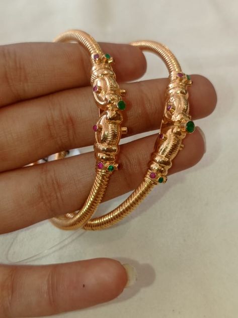 For order what app 9849918039Mrp based gold sheet bangles #goldsheetbangle #goldsheetjewellery #kattugoldsheetbangle #mrpbasedgoldsheetbangle #bangle #kada #lightweightgoldjewellerybangle #mrpbasedbangle #goldsheetbangles Gold Kada Bangles, Light Weight Gold Jewellery, Maggam Blouses, Kada Bangles, Gold Kada, Simple Bridal Jewelry, Kids Gold Jewelry, Cotton Saree Blouse Designs, Gold Sheets