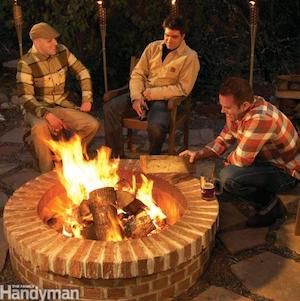 In Ground Fire Pit, Diy Fire Pit Ideas, How To Build A Fire Pit, Easy Fire Pit, Brick Fire Pit, Cool Fire Pits, Concrete Bricks, Fire Ring, Fire Pit Designs