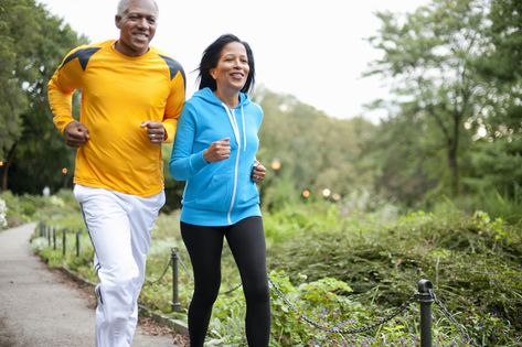 The study, published in the journal Circulation looked at the hearts of adults aged 45-64 with no history of exercising regularly. Low Blood Sugar Diet, Sugar Diet Plan, How To Control Sugar, Lower Sugar Levels, Lower Blood Sugar Naturally, Low Blood Sugar Levels, High Blood Sugar Levels, Blood Sugar Diet, Low Blood Sugar