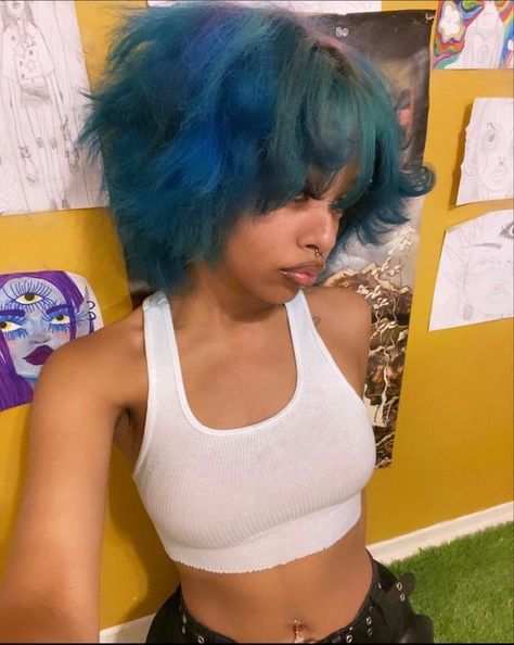 Black Women Elegant, Graduation Hairstyles For Black Women, Clout Collection, Short Layered Bob, E Girl Style, Graduation Hairstyles, Short Layered, E Girl, Layered Bob