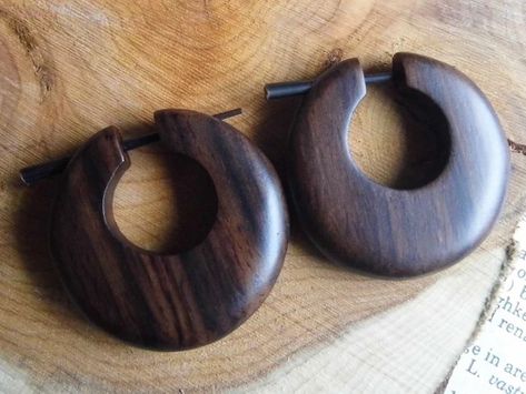 TANandOLIVEuk - Etsy Faux Gauges, Wooden Posts, Organic Jewelry, Earrings Hoops, Organic Wood, Sustainable Gifts, Unique Handmade Jewelry, Wooden Earrings, Boho Festival