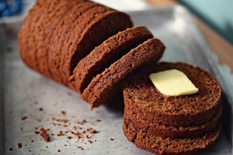 Coffee Can Bread, Boston Brown Bread Recipe, Can Bread, Bread In A Can, Boston Brown Bread, Brown Bread Recipe, Old Fashioned Recipe, Kitchen Aid Recipes, Boston Food