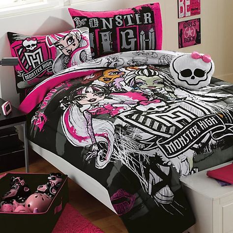 Monster High Beds, Monster High Bedroom, Reversible Pillowcase, Monster High Room, Full Size Comforter Sets, Twin Bed Sheets, Twin Comforter, Bed In A Bag, Bed Decor