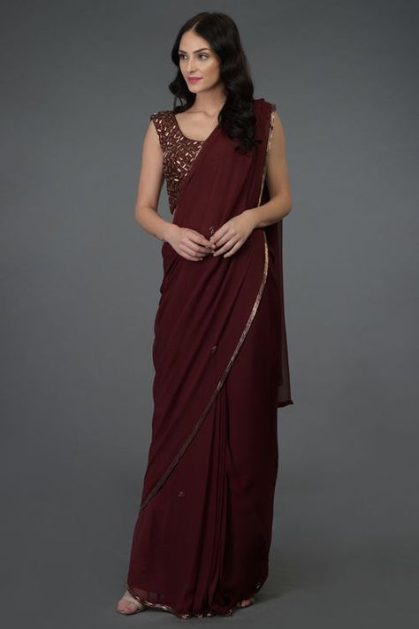 Product Zoom Pure Chiffon Sarees, Maroon Saree, Saree Blouse Styles, Kurti Embroidery, Kurti Embroidery Design, Simple Sarees, Embroidered Saree, Indian Bridal Wear, Pure Chiffon