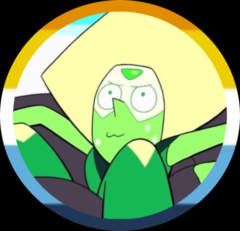 A close up of Peridot nervously looking up from where she sits in a tire, surrounded by an Aroace border. Aromatic Pfp, Demiromantic Pfp, Pfp Steven Universe, Peridot Icon, Aroace Things, Ena Pfp, Aroace Pfp, How To Make Drawing, Pfp Ideas