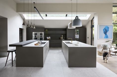 Glass Extension Kitchen, Island Kitchen Layout, Double Island Kitchen Layout, Extension Kitchen, Bulthaup Kitchen, Double Island, Double Island Kitchen, Kitchen Architecture, Double Islands