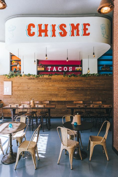 chisme cantina fast casual restaurant layout and design in san francisco Taco Restaurant Design, Casual Restaurant Interior Design, Fast Casual Restaurant Design, Tequila Branding, Taqueria Design, Bistro Interior Design, Fast Food Restaurant Design, Burrito Restaurant, Mexican Restaurant Design