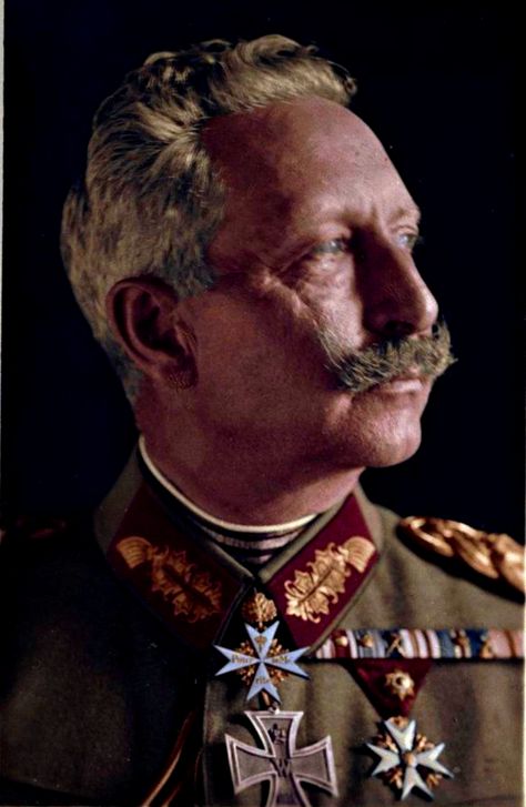 Kaiser Wilhelm II (12) German Royal Family, Kaiser Wilhelm Ii, Ww1 History, Iraqi Army, Kaiser Wilhelm, German History, Historical People, European Royalty, Military Uniform