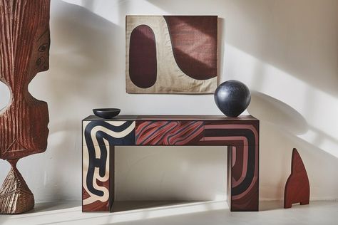 🌍 African artistry inspiration consoles. A touch of cultural heritage to a modern design. . . . #AfricanArt #furnitureuk #ModernElegance #HomeDecor #ArtInspiredFurniture #CulturalHeritage #matteomugnai #mmdesignstudiouk #consoledesign #artisticfurniture #homedecor #furnituredesign #consoletabledecor #furniturdesigner