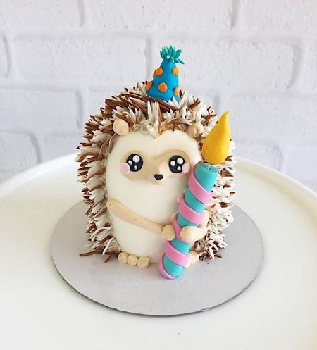 We usually have pretty sedate New Year's Eves, but this year I've invited a bunch of   PARTY ANIMA... Unicorn Cake Pops, Tårta Design, Kid Cakes, Hedgehog Cake, Mini Torte, Amazing Desserts, Animal Cakes, Cake Inspo, Animal Cake