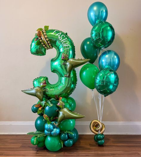 🦖Three Rex balloon bouquet! . . . #torontoballoons #gtaballoons #gtaballoonsdelivery #kleinburgballoons #mississaugaballoons #northyorkballoons #mississaugamoms #torontomoms #richmondhillmoms #balloonbunches #threerexbirthday #threerex Toronto balloons, gta balloons, balloon garland, engagement balloons, balloon bunches, balloon bouquet, three rex birthday Dinosaur Balloon Bouquet, Balloon Bunches, Bouquet Balloons, Three Rex Birthday, Petite Bouquet, Engagement Balloons, Dinosaur Balloons, Blush Peonies, Balloon Bouquet