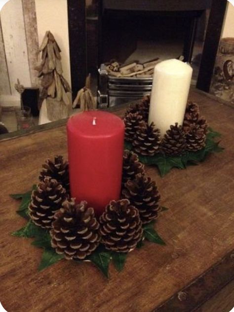 Pine Cone Diy Christmas, Pine Cone Centerpieces Diy, Pine Cone Decorations Christmas, Christmas Candle Decorations Diy, Pine Cone Decorations Diy, Pine Cone Crafts Diy, Pine Cone Candle Holder, Pine Cone Craft, Christmas Candle Holders Diy