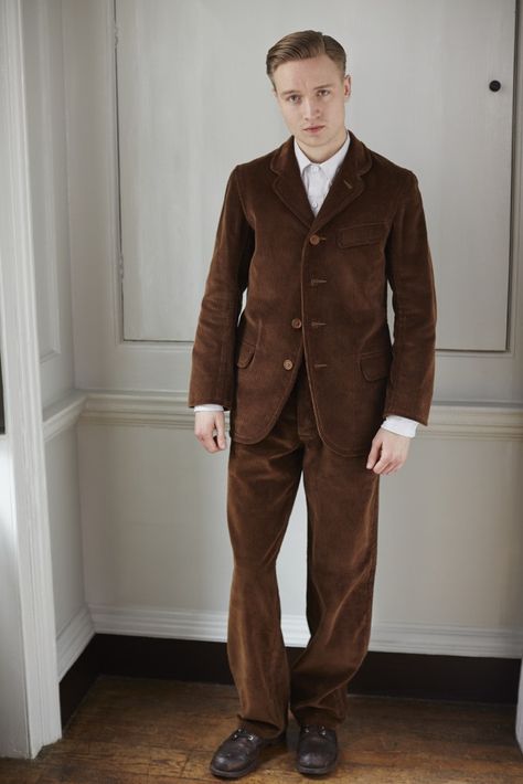 Old Town - Lounge Suit in Brown Corduroy Old Town Clothing, British Workwear, Holt Norfolk, Tuxedo Groom, Sack Suit, Corduroy Suit, Formal Wedding Party, Prom Suit, Suit Tuxedo