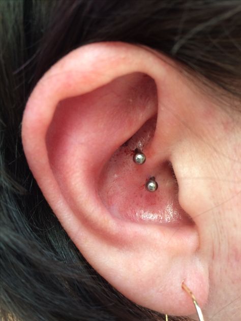 Daith Piercing Barbell, Daith Barbell, Daith Ear Piercing, Daith Piercing Jewelry, Piercing Inspo, Cute Piercings, Jewelry Tattoo, Daith Piercing, Tragus Piercings