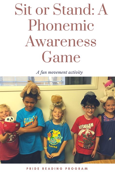 Play a fun movement game and help your child learn phonemic awareness at the same time.   Kids listen to words and have to sit or stand depending on what sound they hear.  Give it a try - it's pretty fun.   #phonics #reading #readinggame #phonemicawareness #phonicgame #speechtherapy #ortongillingham #ogtutor via @pridereading Active Reading Games, Phonetic Sounds Activities, Fun Phonemic Awareness Activities, Kindergarten Phonemic Awareness Activity, Heggerty Phonemic Awareness Preschool, Preschool Phonemic Awareness Activities, Phonological Awareness Activities Prek, Heggerty Phonemic Awareness, Phonological Awareness Games