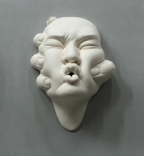 Johnson (or Jonathan) Cheung-shing Tsang (b1960, Hong Kong) Johnson Tsang, 얼굴 드로잉, Lucid Dream, Sculpture Art Clay, Arte Inspo, Art Clay, Sculpture Installation, Weird Art, Anatomy Art