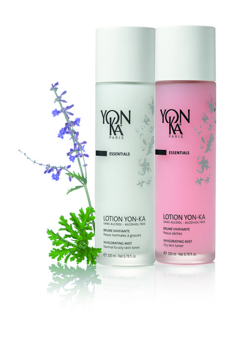 Yonka Skin Care, Paris Skincare, Shellac Manicure, Skincare Blog, Geranium Essential Oil, Favorite Skincare Products, Skin Toner, Facial Toner, Spa Treatments