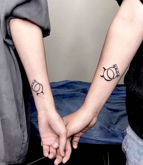 Matching couple tattoo for Libra and Taurus by @jason_liu - Libra symbol and constellation tattoos Libra Couple Tattoos, Libra Matching Tattoo, Libra Best Friend Tattoo, Libra Taurus Tattoo, Taurus Libra Tattoo, Taurus And Aquarius Tattoo, Taurus And Libra Tattoo, Matching Libra Tattoos, Libra Tattoo Ideas