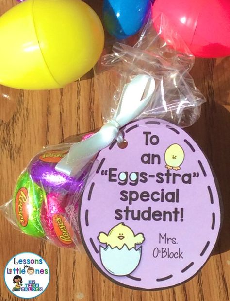 Easter Student Gifts & Gift Tags - Lessons for Little Ones by Tina O'Block Easter Classroom Gifts, Student Gift Tags, O Block, Easter Classroom, Easter Gift Tags, Easter Baskets To Make, Jelly Beans Easter, Student Notes, Student Rewards