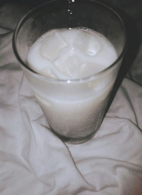 Milk Night Drink, Drinking Milk Pose, Chocolate Frappe, Milk Aesthetic, Liquid Cheese, Milk Man, Not Aesthetic, Cozy Drinks, Dutch Women