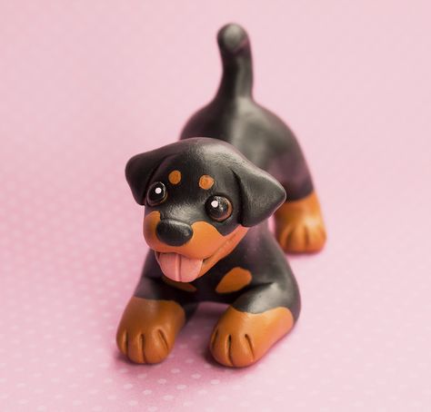 Rottweiler dog sculpture by SculptedPups.deviantart.com on @DeviantArt Clay Dog Easy, Cute Puppy Pics, Desk Pets, Clay Critters, Desk Pet, Polymer Clay Cat, Puppy Pics, Really Cute Puppies, Dog Bakery