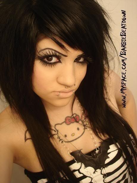 Barbie beatdown Scene Queen Makeup, 2000s Emo Makeup, 2000s Emo Aesthetic, Emo Piercings, Scene Girl Hair, Scene Girl Fashion, Emo Scene Aesthetic, The Scene Aesthetic, Emo Scene Girls