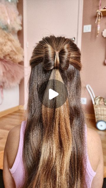 Hair Styles With A Clip, Picture Hairstyles For Kids, Hairstyles For Long Hair Picture Day, Butterfly Hairstyles For Kids, Cute Hairstyles For Little Kids Easy, Easy Hairstyles For Medium Hair Kids, Cute And Easy Hairstyles For Kids, Updos For Kids, Kids Party Hairstyles